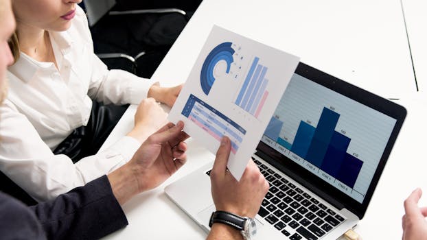 chart comparing advantages and disadvantages